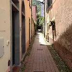 Sentiero N1 *