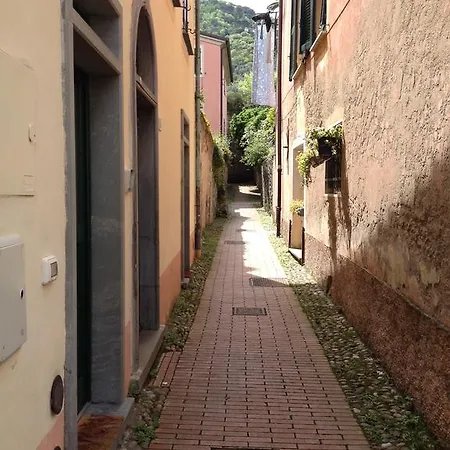 Sentiero N1 *